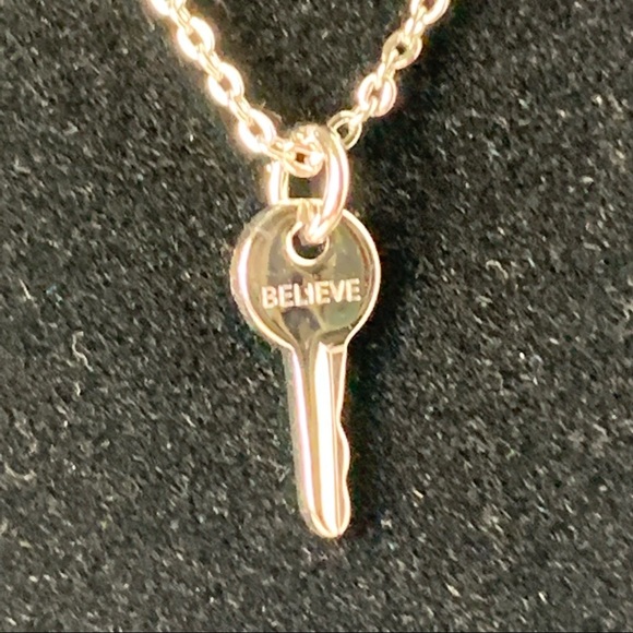 Giving Key Mini Collection “believe” Key Silver - Picture 5 of 6